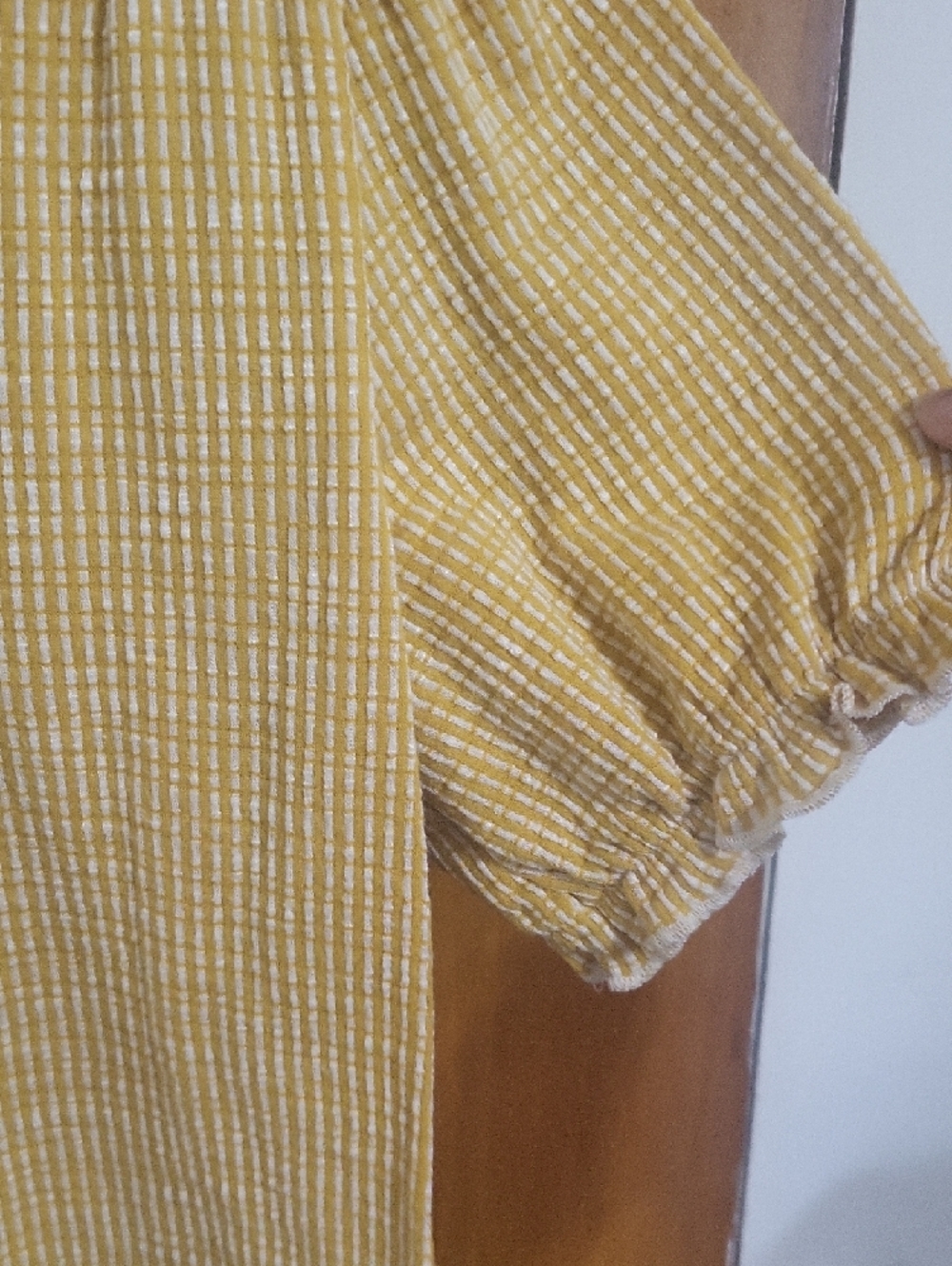 W5 Puff Sleeve V-Neck Top in Mustard Yellow - Picture 3 of 4